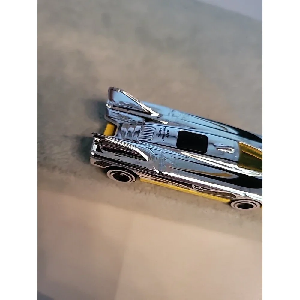 2014 Hot Wheels Silver Chrome Yellow Race Car 1:64 Vetuskey #17